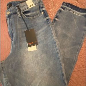 NWT Judy Blue Jeans